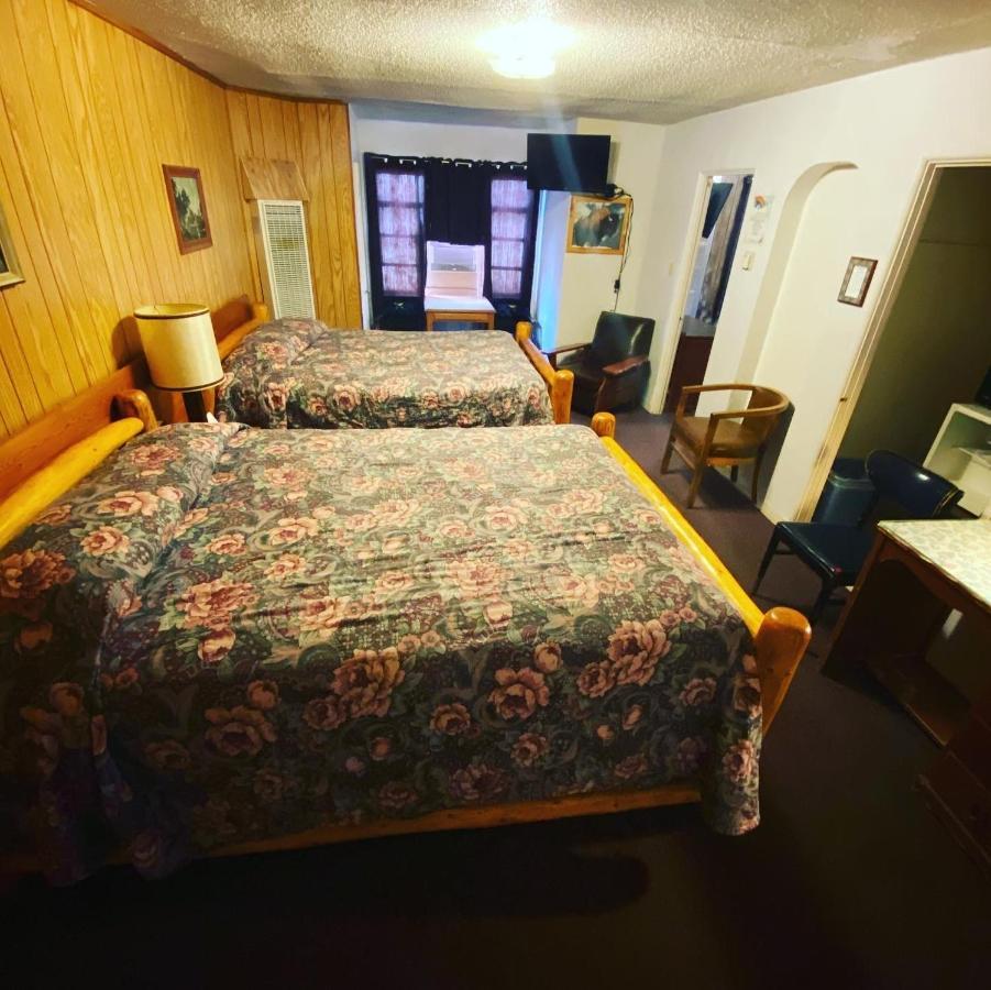 Rainbow Motel Термополис Экстерьер фото