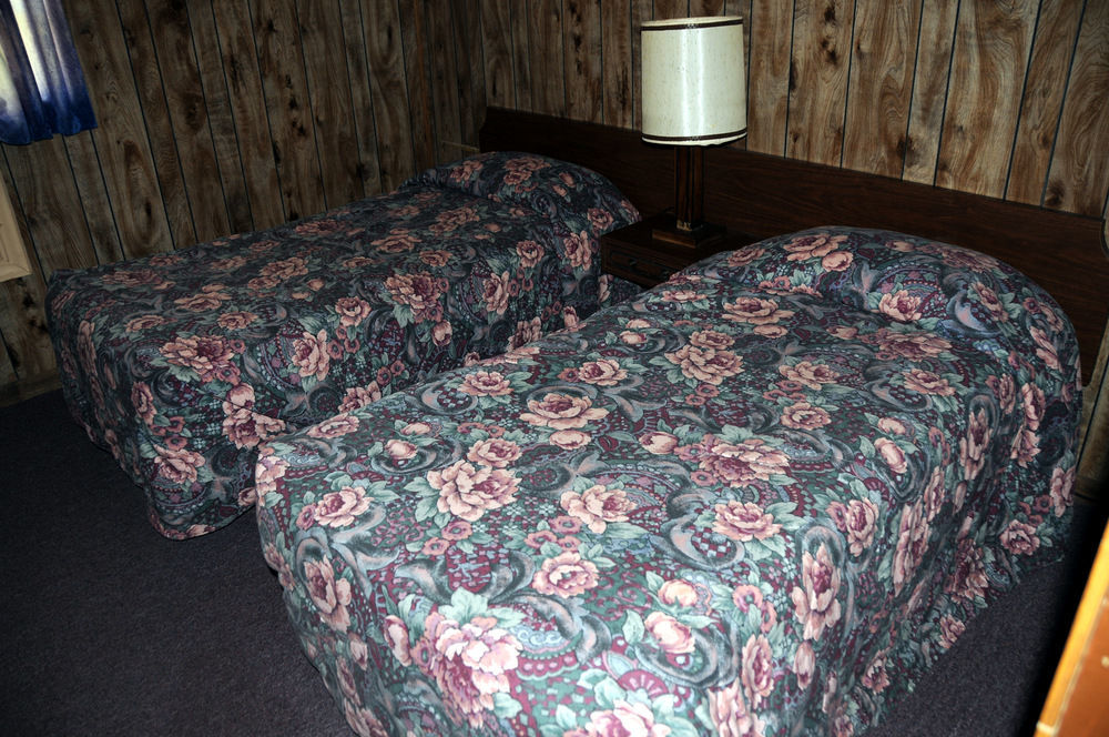 Rainbow Motel Термополис Экстерьер фото